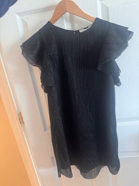 Black Metallic Flutter-Sleeve Shift Dress - girls